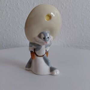 Rare Vtg Bugs Bunny TM&Warner Brass (S11)Salt Seramic Shaker Single Item. Overal